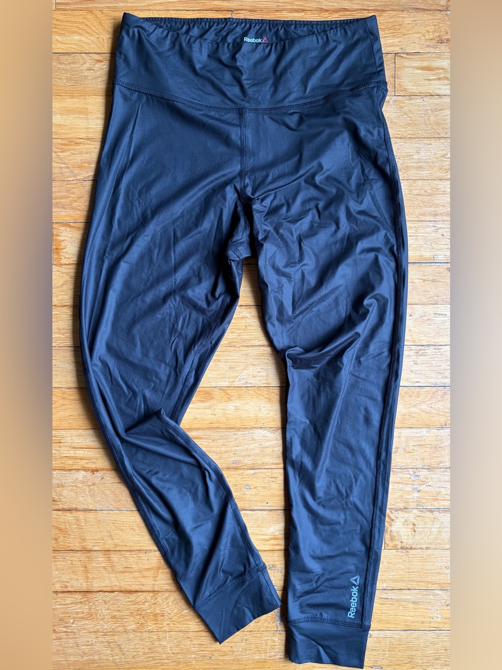 Reebok Women's High-Rise Performance Activewear Leggings 
Medium